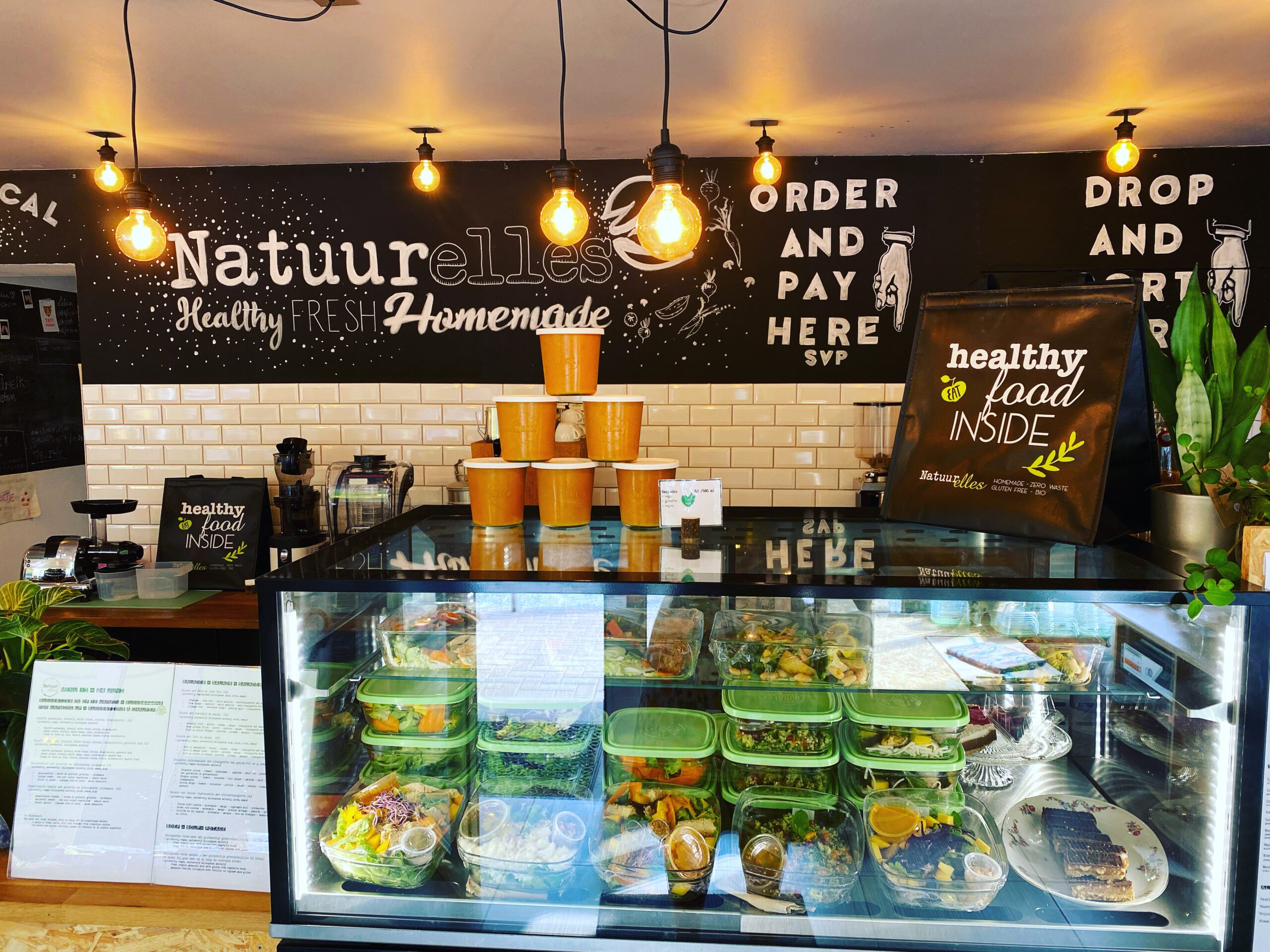 bar Nature Lessons toog Natuurelles